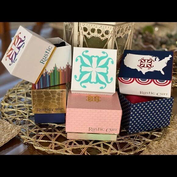 💍Rustic Cuff Bracelet “Admire Someone Else Beauty Without Questioning Your Own. - Picture 6 of 7